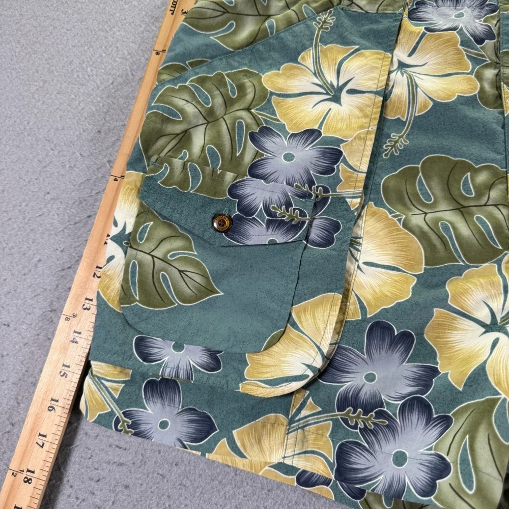 Tommy Bahama Swim Trunks Mens Medium Blue Floral Bungalo Beach Hawaiian Vacation